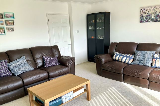 6a Redlands Court, London Road, Dover photo 2