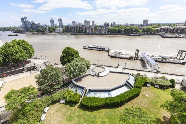 Flat for sale in Chelsea Crescent, Chelsea Harbour
