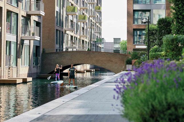 20 Fairwater House parking, Lockgate Road, London photo 2