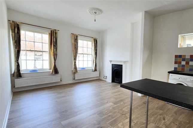 17a, Maristow Street, Wiltshire photo 2