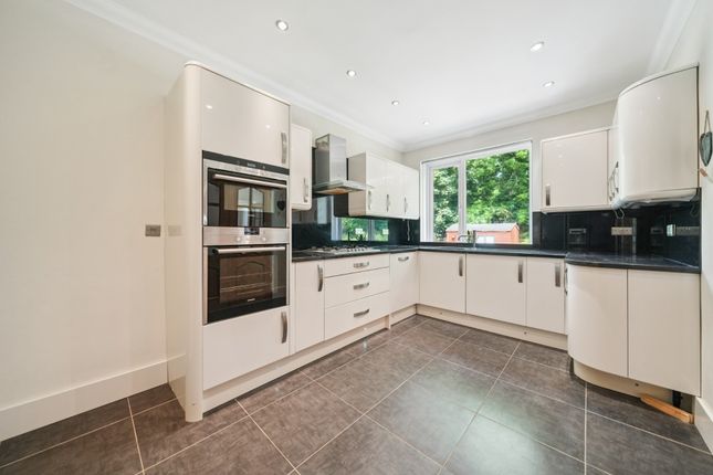 197, Brenfield Road, Glasgow photo 4