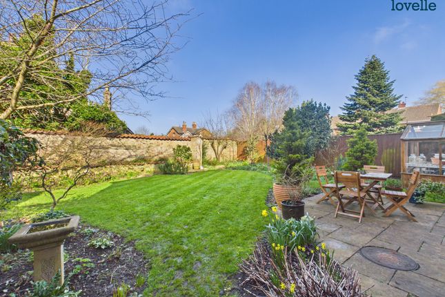 2, Kilmister Court, Wragby photo 2