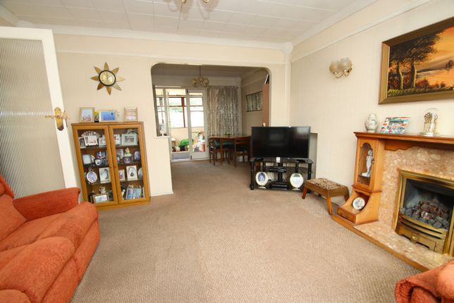 12, Stanley Way, Orpington photo 3