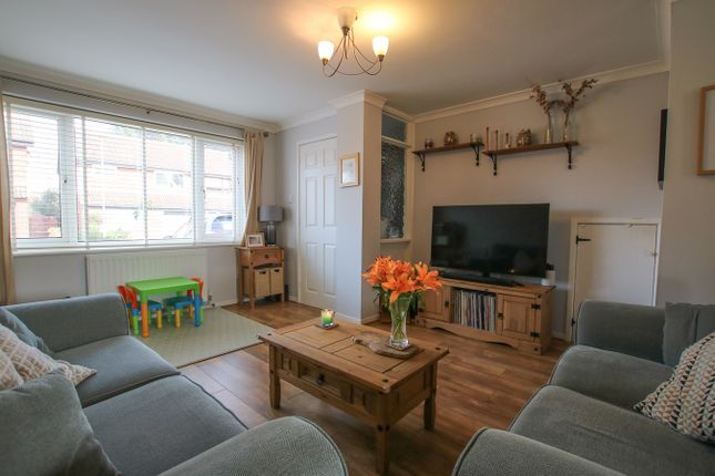 Terraced house for sale in Dieppe Close, Wokingham