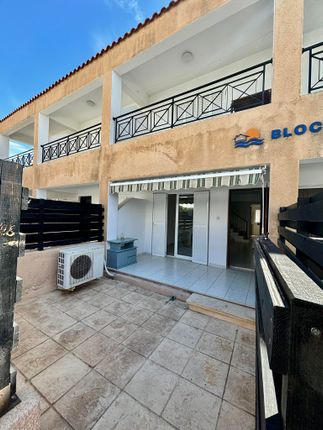 Town house for sale in Chloraka, Chlorakas, Paphos, Cyprus