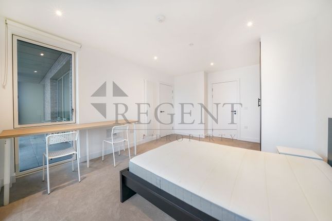 77, Silverleaf House, Heartwood Boulevard, London photo 4