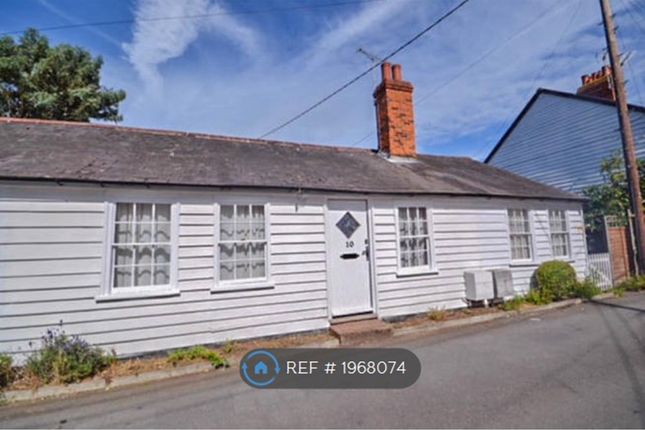 Thumbnail Terraced house to rent in Chapel Road, Burnham On Crouch