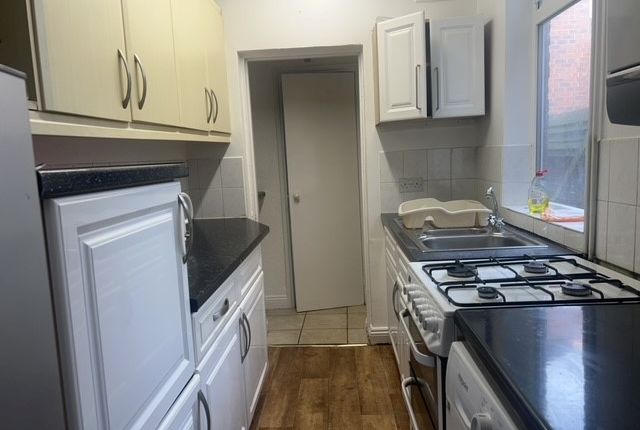 33, Rydal Street, Leicester photo 4