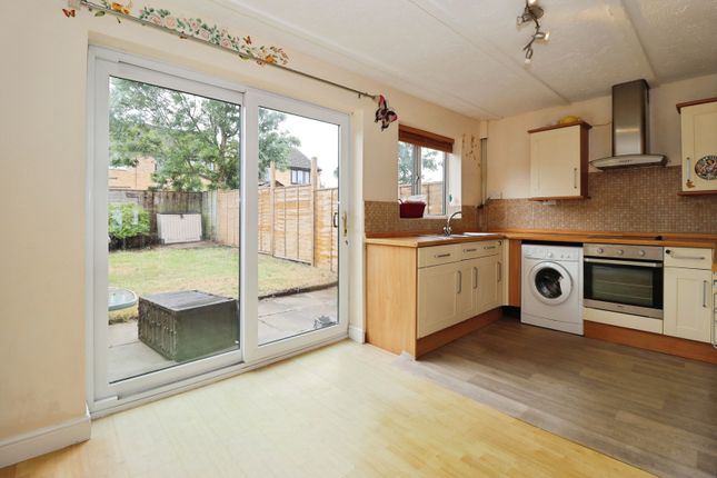 35, Slimbridge Close, Bristol photo 4