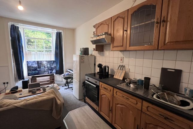12, Castle Hill, Dover photo 5