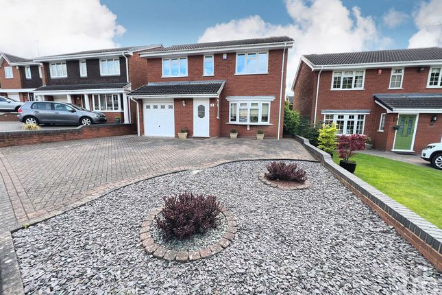 Thumbnail Detached house for sale in Brenwood Close, Kingswinford