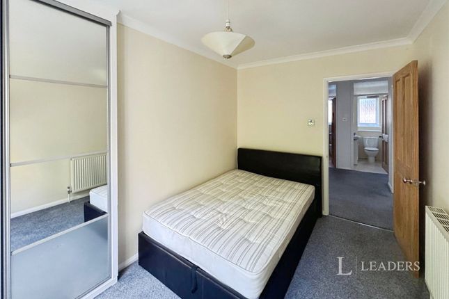 Flat 5, Robinia Lodge, 4, Station Road, Brighton photo 4