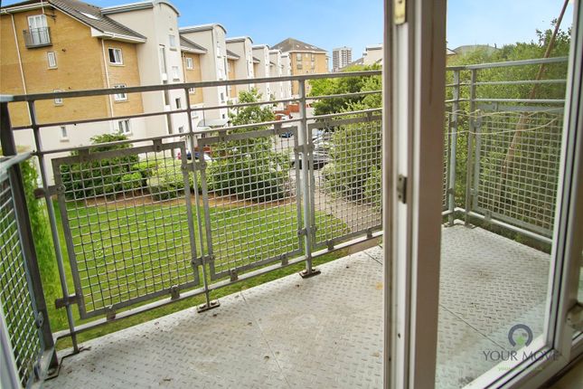 Flat 16, Francis Court,, Macarthur Close, Erith photo 3