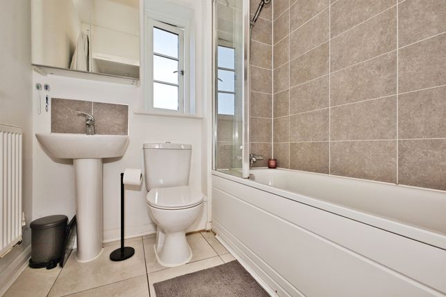 1, Morley Road, Stoke-Sub-Hamdon photo 4