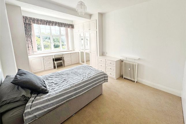 Flat 2, Maer Bay Court, 12, Douglas Avenue, Devon photo 4