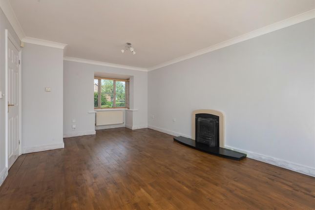4, Blackberry Way, Whitstable photo 4