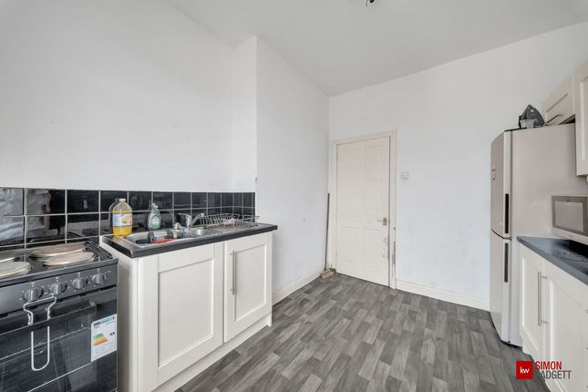 3, Gordon Street, Colne photo 4