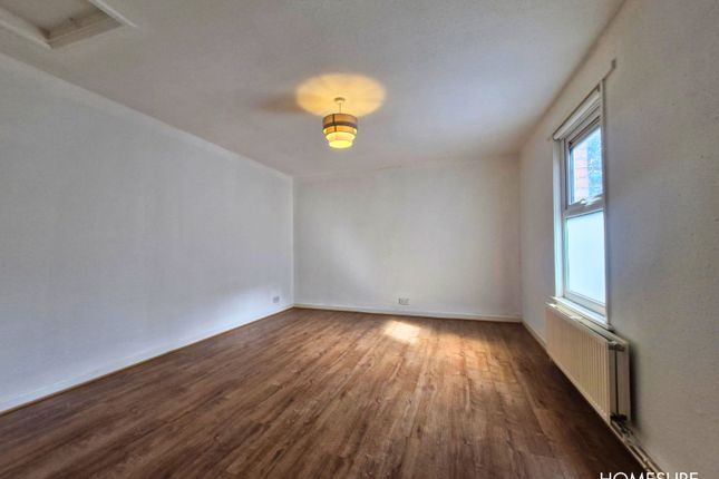 Apartment 2, 10, Gordon Road, Liverpool photo 5