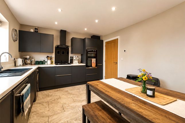26, Saxon Way, Sleaford photo 4