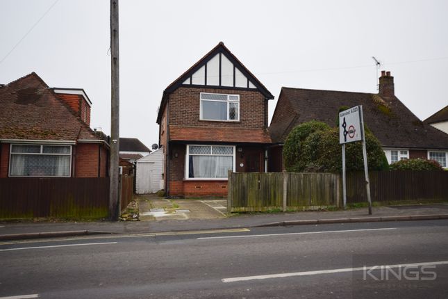 Thumbnail Detached house to rent in Aldershot Road, Guildford