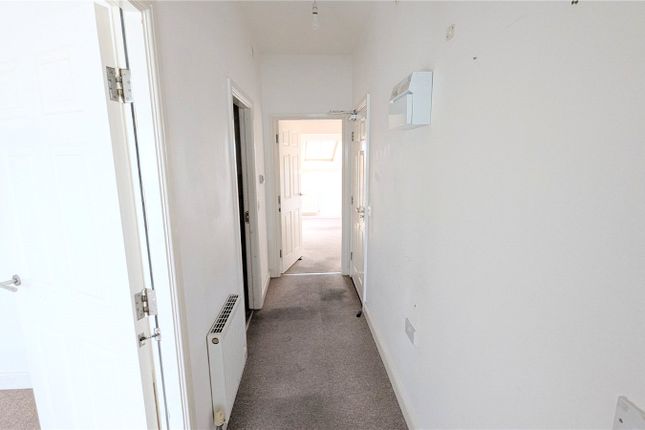 Flat E, 17-19, Ightenhill Street, Burnley photo 4