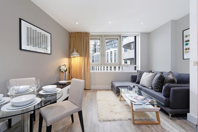 Flat for sale in Balmoral Apartments, Paddington Basin