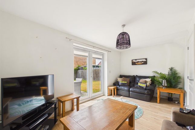 6, Hardwick Close, Brough photo 2