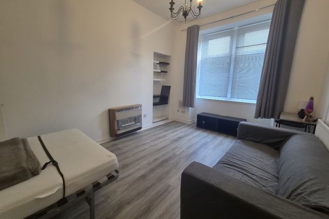 East Buchanan Street, Paisley, Renfrewshire, PA1 1HS, Renfrewshire photo 3
