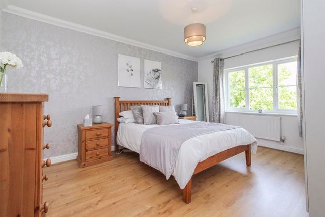 Detached house for sale in The Cloches, Beeston