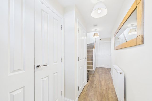 28, Harvest Way, Thornbury photo 3