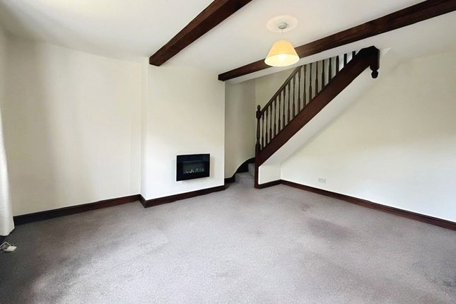 43, Almondbury Bank, Huddersfield photo 2
