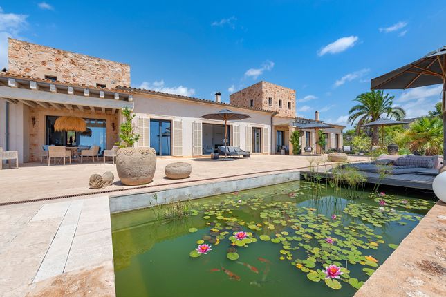 Country house for sale in Country Villa, Santanyi, Mallorca, 07650
