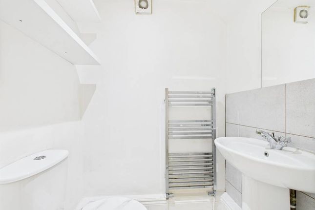Flat 1, 9 Berkeley Place, Berkeley Place, Cheltenham, Cheltenham photo 4