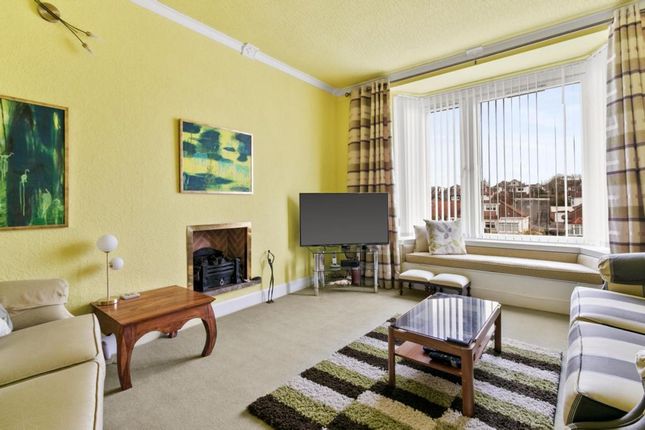 785, Clarkston Road, Glasgow photo 4