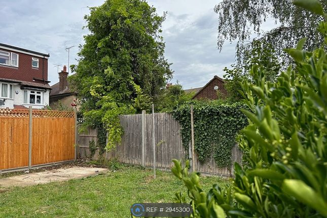 The Spinney Granville Road, London photo 4