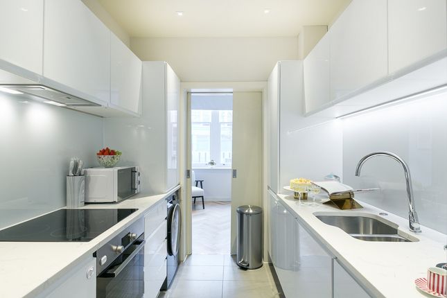 Flat 1, 172a, Arlington Road, London photo 3