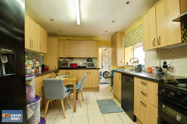 Ferry Road, Cardiff photo 4