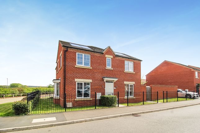 Semi-detached house for sale in Darsdale Drive, Raunds, Wellingborough