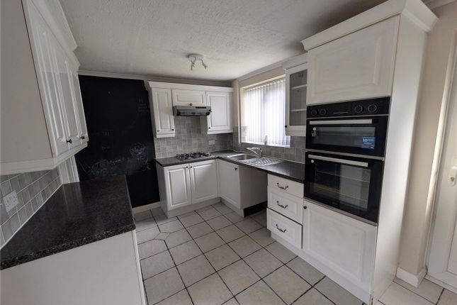 13, Deer Park Road, Telford photo 2