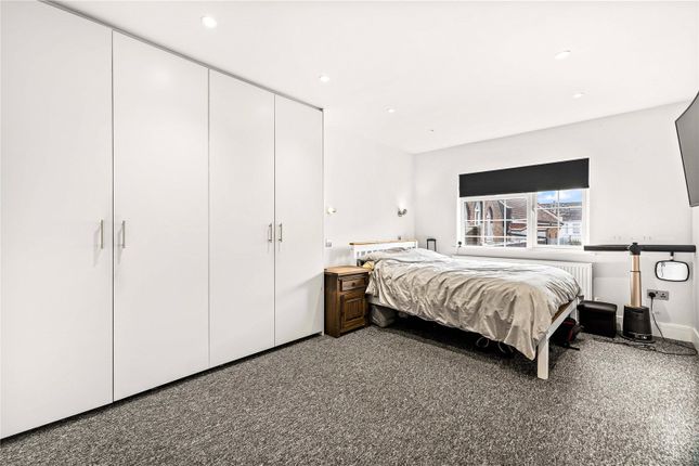 Flat 5, 1B,, Shelley Road, East Sussex photo 4