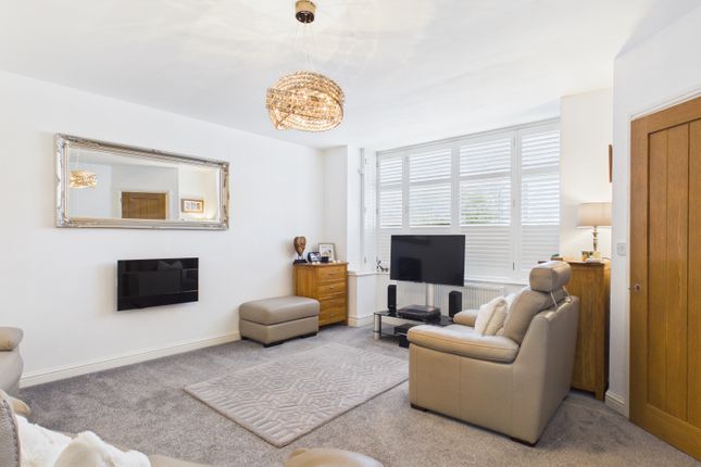 173E, Broadbottom Road, Hyde photo 3