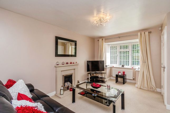 6, Van Gogh Close, Cannock photo 4