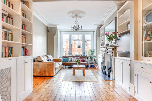 53, Grasmere Road, LONDON photo 4