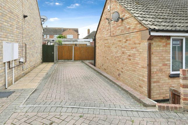 93, Kent Avenue, Sheerness photo 2