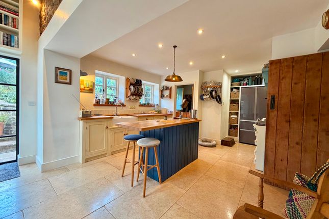 50 High Street, Lydney photo 4