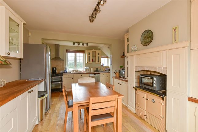 Vicarage Hill Petham, Canterbury photo 2