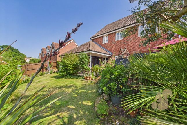 59, Queensberry Avenue, Colchester photo 4
