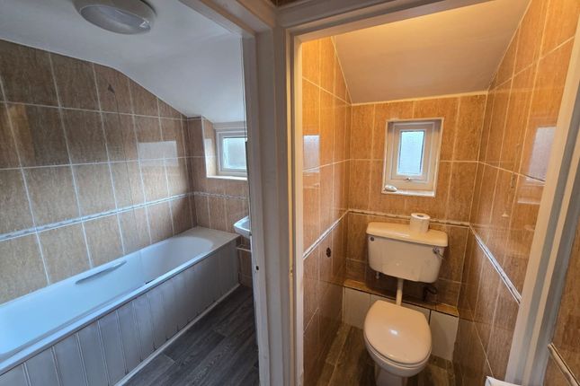 4a North Cray Road, Bexley photo 5