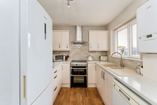 17, Lyndon Drive, Rhyl photo 4