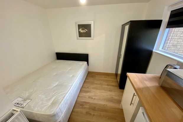 Room to rent in 41 Axe Head Road, Northampton